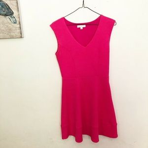 Socialite Pink tank top v neck dress